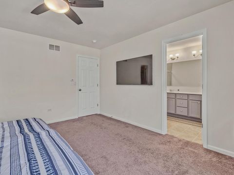 Tiny photo for 1617 Albany Street, Grayslake, IL 60030 (MLS # 12472680)