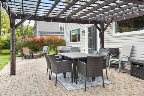 Tiny photo for 36253 N Bridlewood Avenue, Gurnee, IL 60031 (MLS # 12496436)