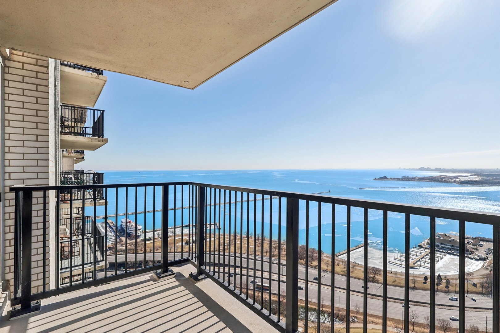 400 E Randolph Street 3719-20