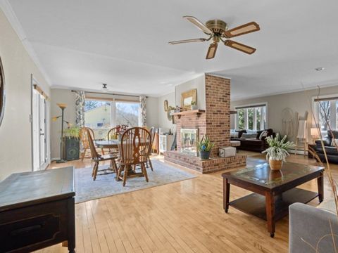 Tiny photo for 401 E Side Drive, Geneva, IL 60134 (MLS # 12594741)