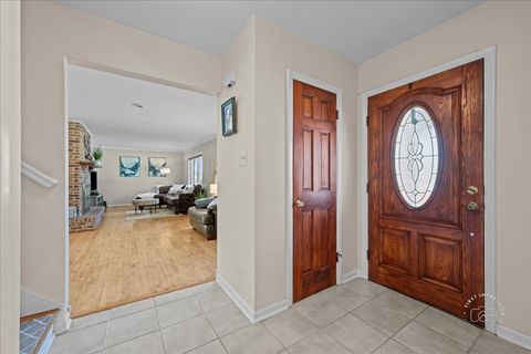 Tiny photo for 401 E Side Drive, Geneva, IL 60134 (MLS # 12594741)