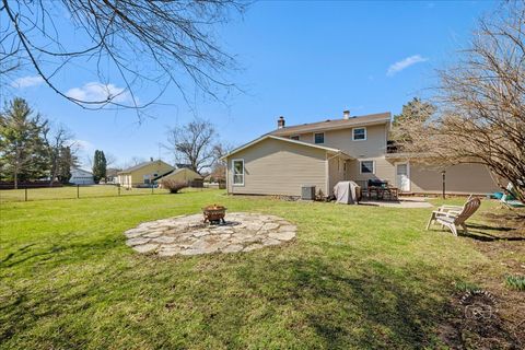 Tiny photo for 401 E Side Drive, Geneva, IL 60134 (MLS # 12594741)