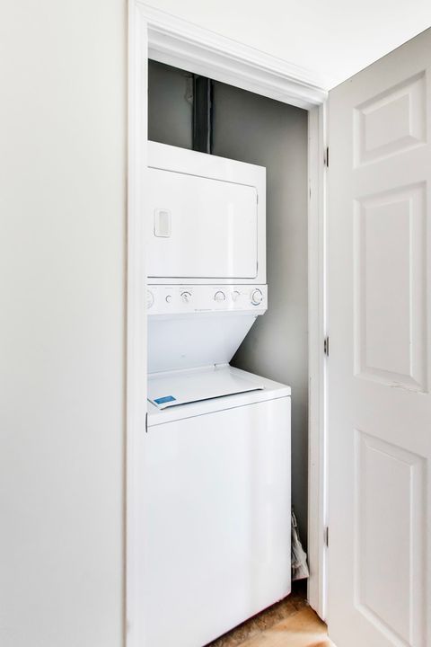 Tiny photo for 4821 N Kimball Avenue #3, Chicago, IL 60625 (MLS # 12697460)