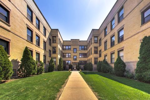Photo of 4821 N Kimball Avenue #3, Chicago, IL 60625 (MLS # 12697460)