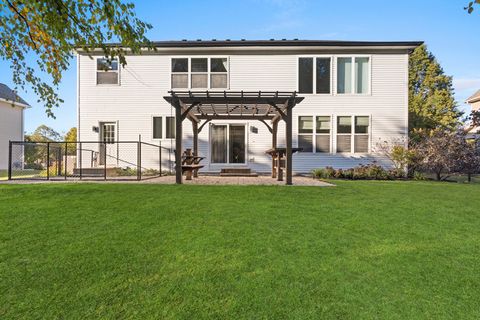 Tiny photo for 517 Meadowwood Lane, Oswego, IL 60543 (MLS # 12507766)