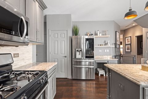 Tiny photo for 517 Meadowwood Lane, Oswego, IL 60543 (MLS # 12507766)