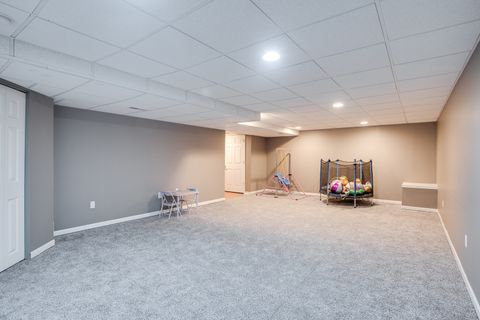 Tiny photo for 2889 Peachtree Circle, Aurora, IL 60502 (MLS # 12602329)
