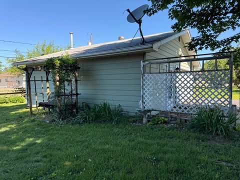 Tiny photo for 811 1st Street, Colona, IL 61241 (MLS # 12680437)