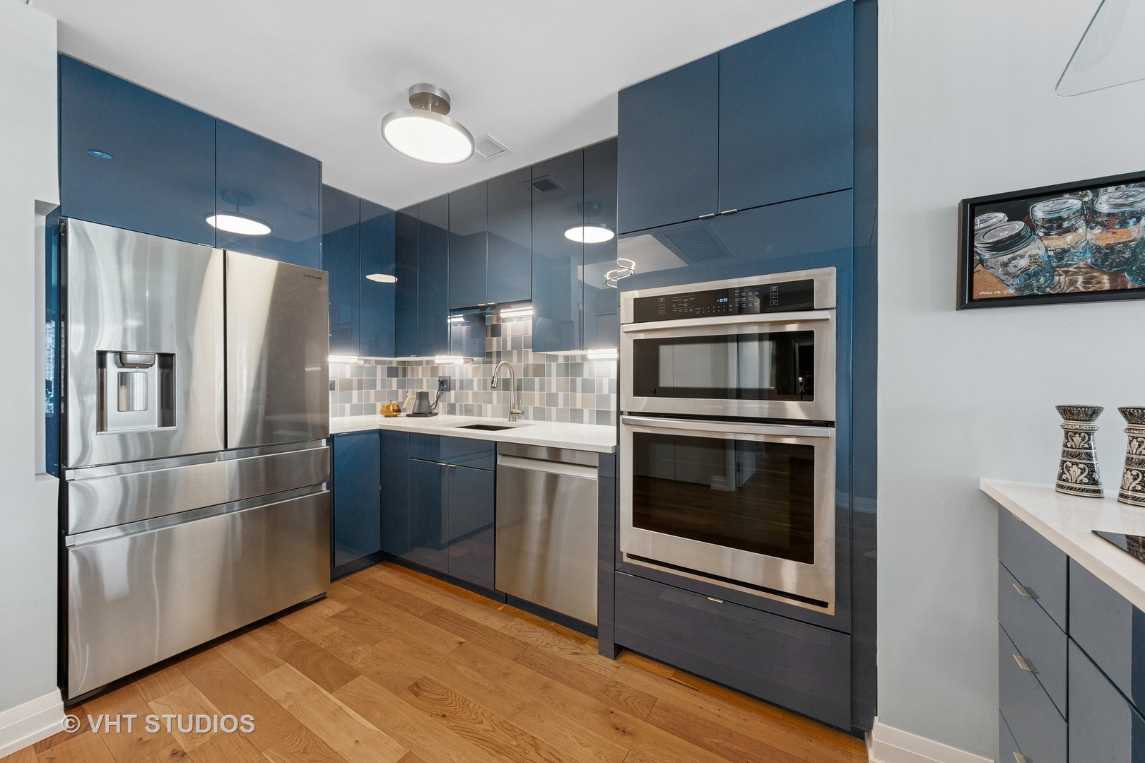 130 N Garland Court 2612
