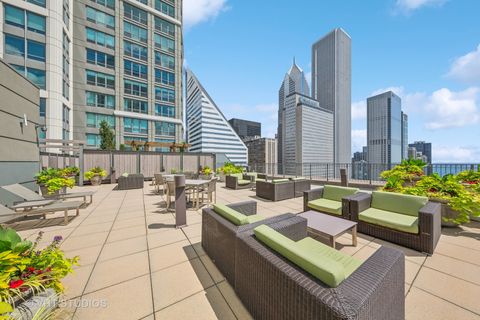 Tiny photo for 130 N Garland Court #2612, Chicago, IL 60602 (MLS # 12405928)