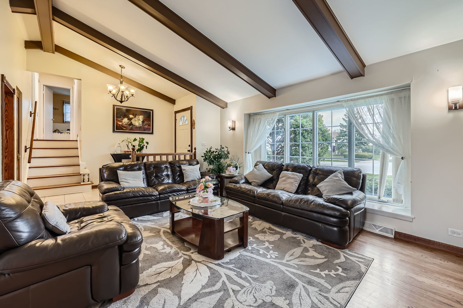 480 Pioneer Drive