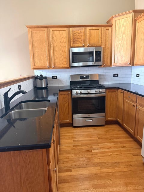Tiny photo for 9411 Albany Court, Orland Park, IL 60467 (MLS # 12790350)