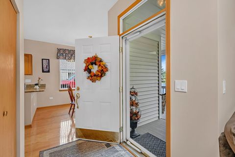 Tiny photo for 21476 Mays Lake Court, Crest Hill, IL 60403 (MLS # 12498751)