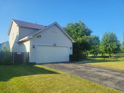 Photo of 1202 E GREYSTONE Drive, Round Lake Beach, IL 60073 (MLS # 12724309)