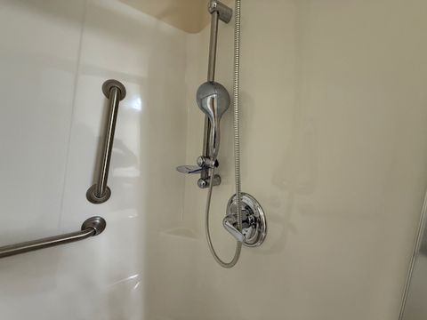 Tiny photo for 34 Madison Circle, Davenport, IA 52806 (MLS # 12616309)