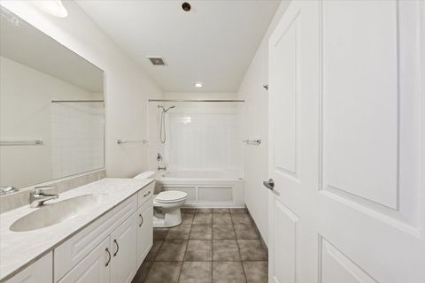 Tiny photo for 1250 S Michigan Avenue #1400, Chicago, IL 60605 (MLS # 12488404)