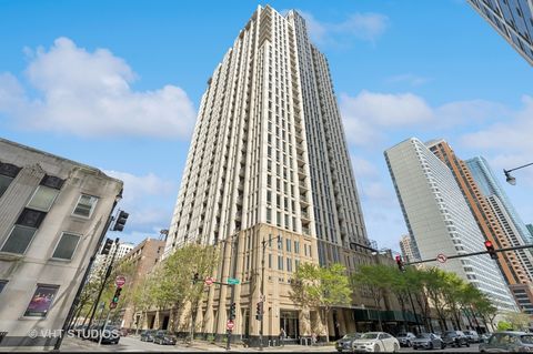 Photo of 1250 S Michigan Avenue #1400, Chicago, IL 60605 (MLS # 12488404)