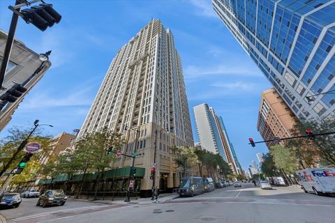 Photo of 1250 S Michigan Avenue #1400, Chicago, IL 60605 (MLS # 12488404)