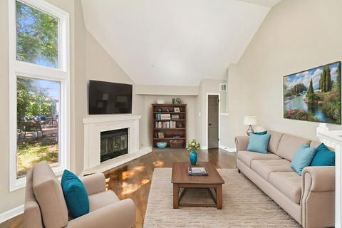 Tiny photo for 531 W Winchester Road, Chicago Heights, IL 60411 (MLS # 12541414)