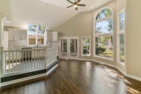 Tiny photo for 531 W Winchester Road, Chicago Heights, IL 60411 (MLS # 12541414)