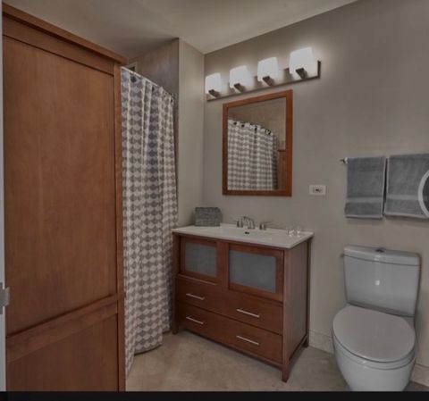 Tiny photo for 2 E ERIE Avenue #1214, Chicago, IL 60611 (MLS # 12577044)