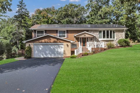 Tiny photo for 512 N Forest Drive, Addison, IL 60101 (MLS # 12478578)