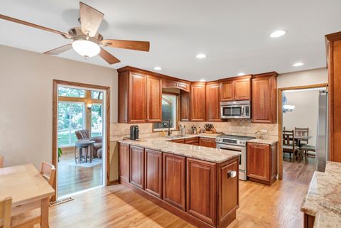 Tiny photo for 512 N Forest Drive, Addison, IL 60101 (MLS # 12478578)