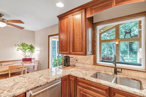 Tiny photo for 512 N Forest Drive, Addison, IL 60101 (MLS # 12478578)