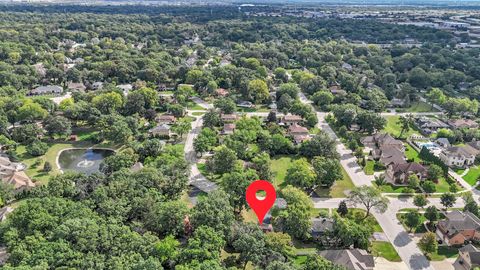 Tiny photo for 512 N Forest Drive, Addison, IL 60101 (MLS # 12478578)