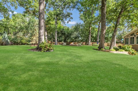 Tiny photo for 512 N Forest Drive, Addison, IL 60101 (MLS # 12478578)