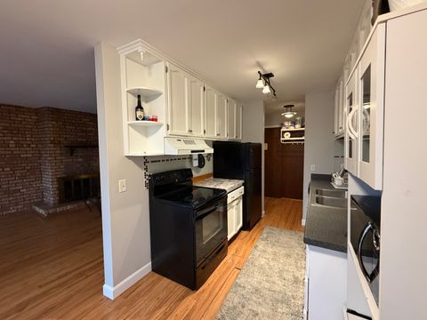 Tiny photo for 5500 Hillcrest Lane #3A, Lisle, IL 60532 (MLS # 12608267)