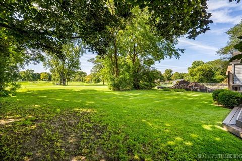 Tiny photo for 1222 James Street, Geneva, IL 60134 (MLS # 12459367)