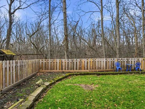 Tiny photo for 138 Emerald Drive, Streamwood, IL 60107 (MLS # 12621111)