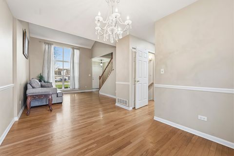 Tiny photo for 138 Emerald Drive, Streamwood, IL 60107 (MLS # 12621111)