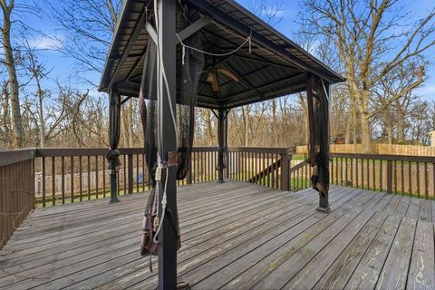 Tiny photo for 138 Emerald Drive, Streamwood, IL 60107 (MLS # 12621111)