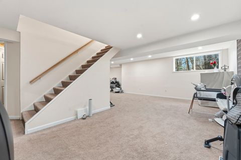 Tiny photo for 138 Emerald Drive, Streamwood, IL 60107 (MLS # 12621111)