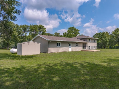 Tiny photo for 15795 E 2550 North Road, Hudson, IL 61748 (MLS # 12704368)