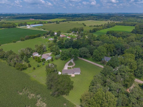 Tiny photo for 15795 E 2550 North Road, Hudson, IL 61748 (MLS # 12704368)