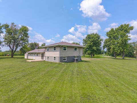 Tiny photo for 15795 E 2550 North Road, Hudson, IL 61748 (MLS # 12704368)
