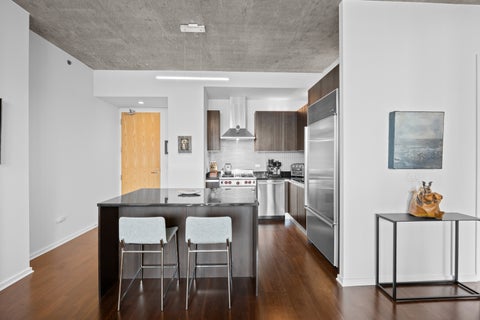 Tiny photo for 600 N FAIRBANKS Court #3304, Chicago, IL 60611 (MLS # 12749381)
