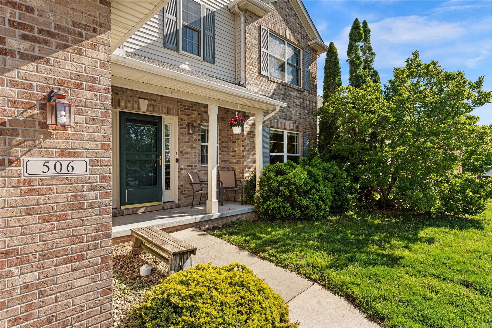 506 Riverbend Boulevard