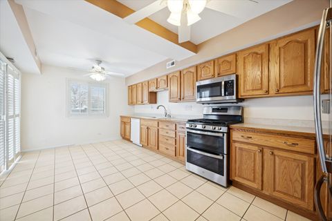 Tiny photo for 8065 Wildwood Lane, Darien, IL 60561 (MLS # 12522892)