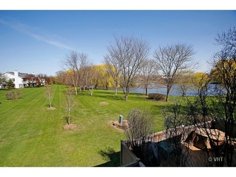 Tiny photo for 8065 Wildwood Lane, Darien, IL 60561 (MLS # 12522892)