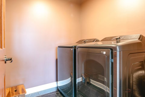 Tiny photo for 8208 Country Shire Lane, Spring Grove, IL 60081 (MLS # 12736466)