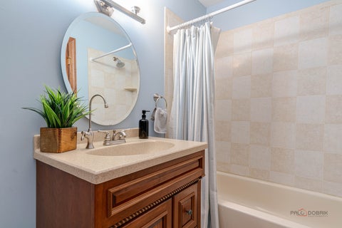 Tiny photo for 8208 Country Shire Lane, Spring Grove, IL 60081 (MLS # 12736466)