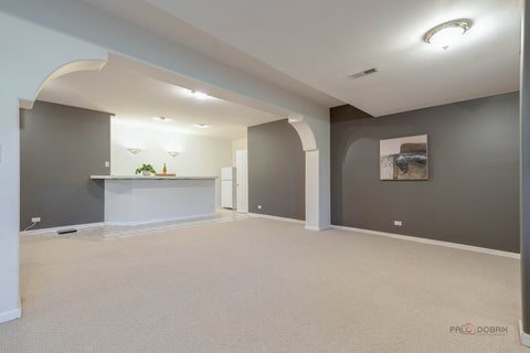 Tiny photo for 8208 Country Shire Lane, Spring Grove, IL 60081 (MLS # 12736466)