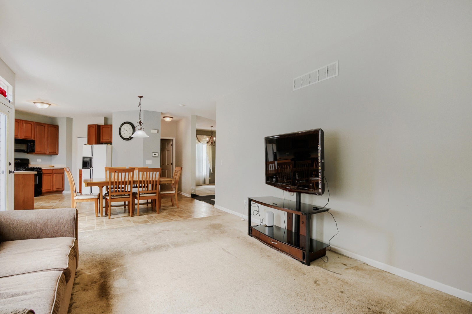 1607 Mountain Ridge Pass