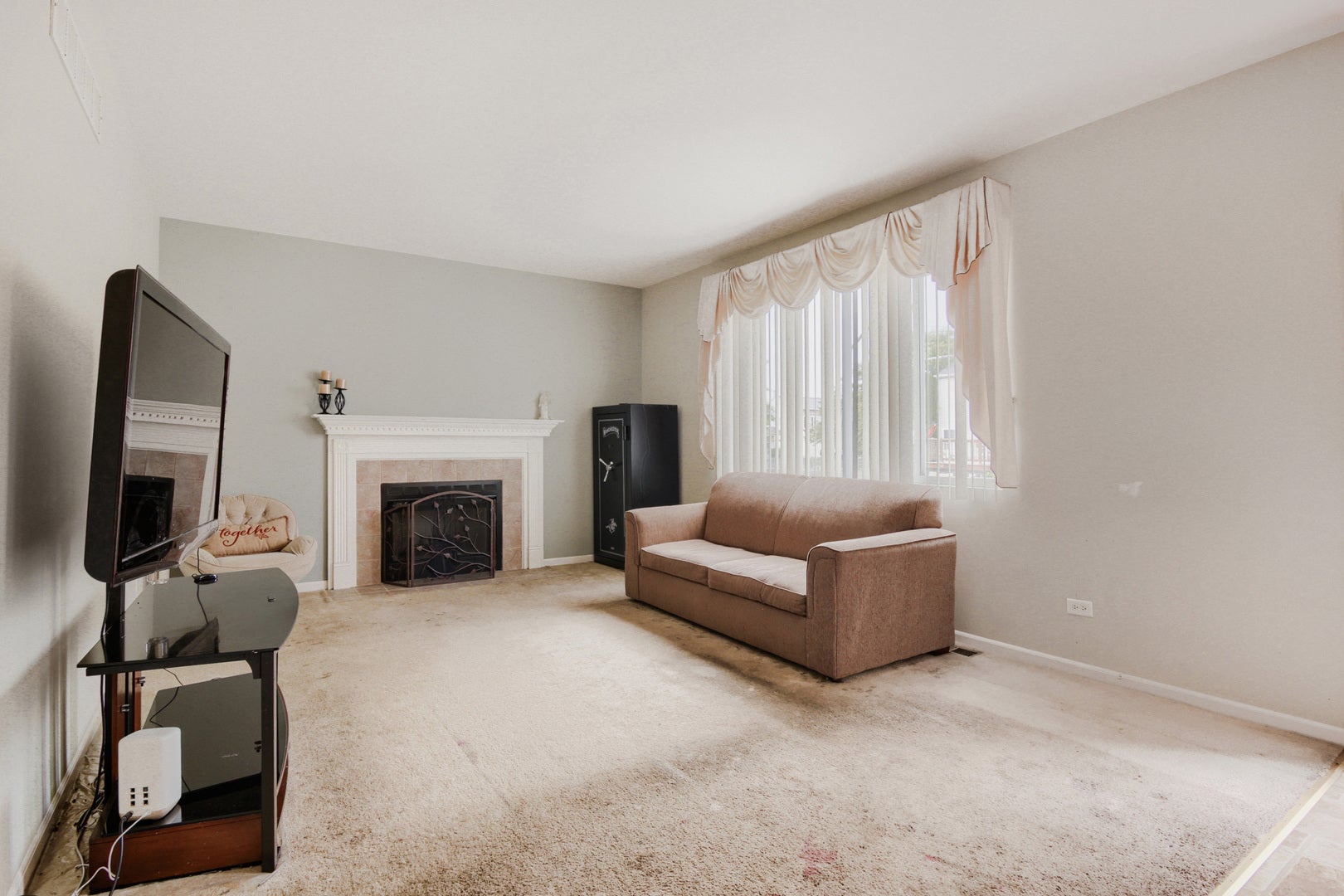 1607 Mountain Ridge Pass