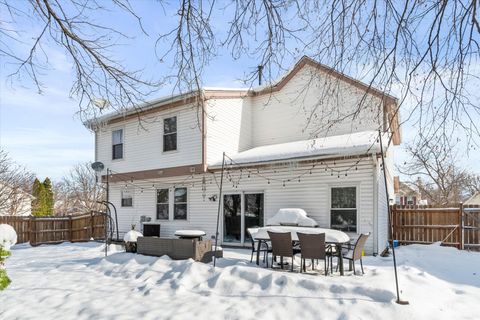 Tiny photo for 205 Churchill Lane, Aurora, IL 60504 (MLS # 12530974)