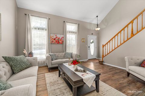 Tiny photo for 205 Churchill Lane, Aurora, IL 60504 (MLS # 12530974)